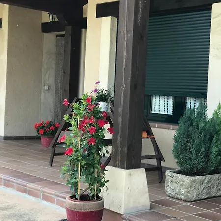 La Senda Del Duraton Apartment *